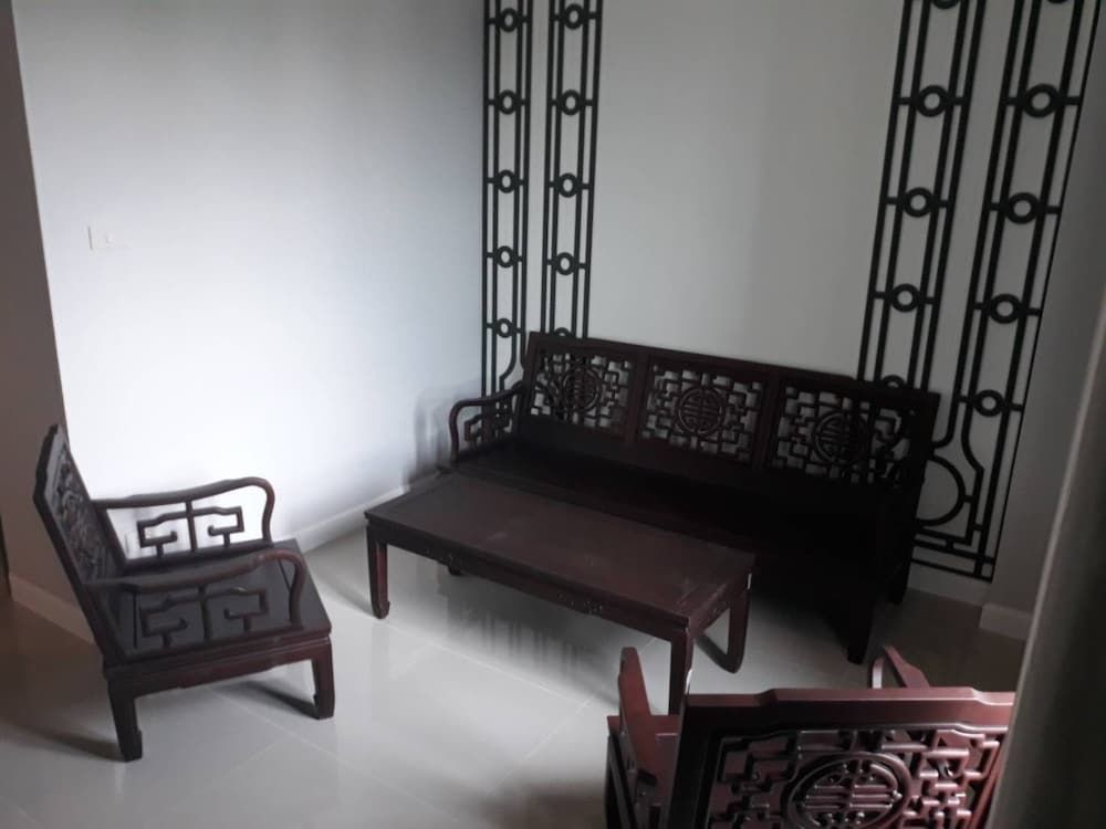 Anakin Boutique Hotel Premier Suite, 1 King Bed, Non Smoking, Private Bathroom 2