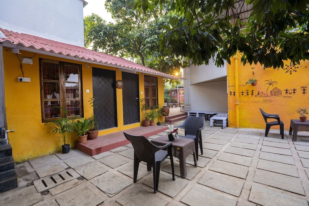 undefined Flora Ecostay 9