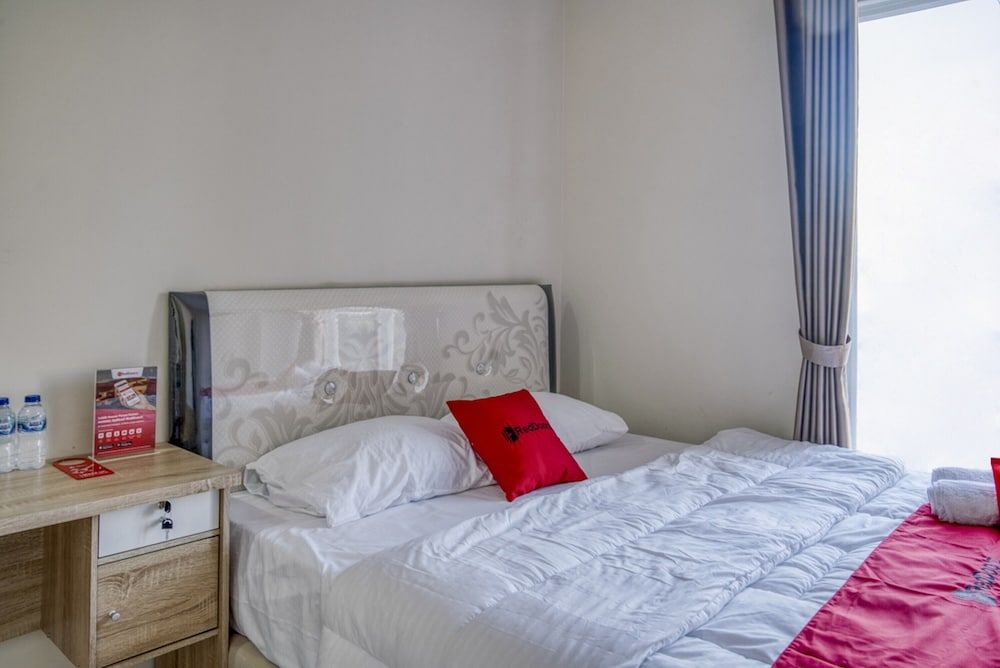 undefined RedDoorz @ Bandengan Jakarta 4