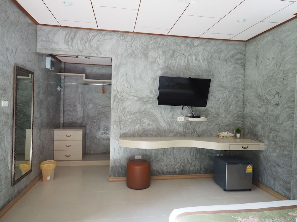 Baan Keree Thara Khiri Wong Standard Room 11