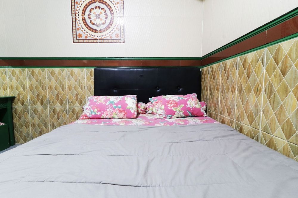 undefined Hotel Alamanda 10