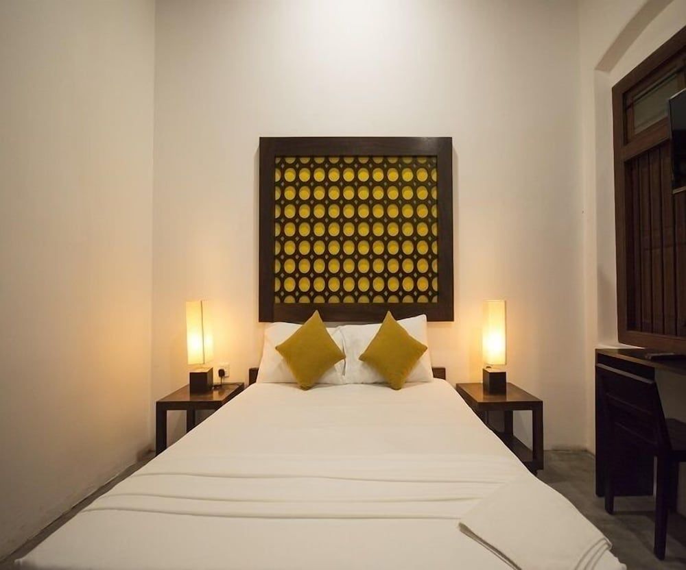 Thambu Illam Superior Room 3