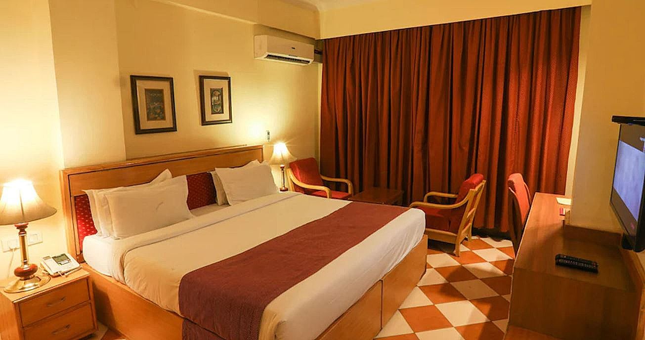 Premium Room (Pool View, Attached Balcony)