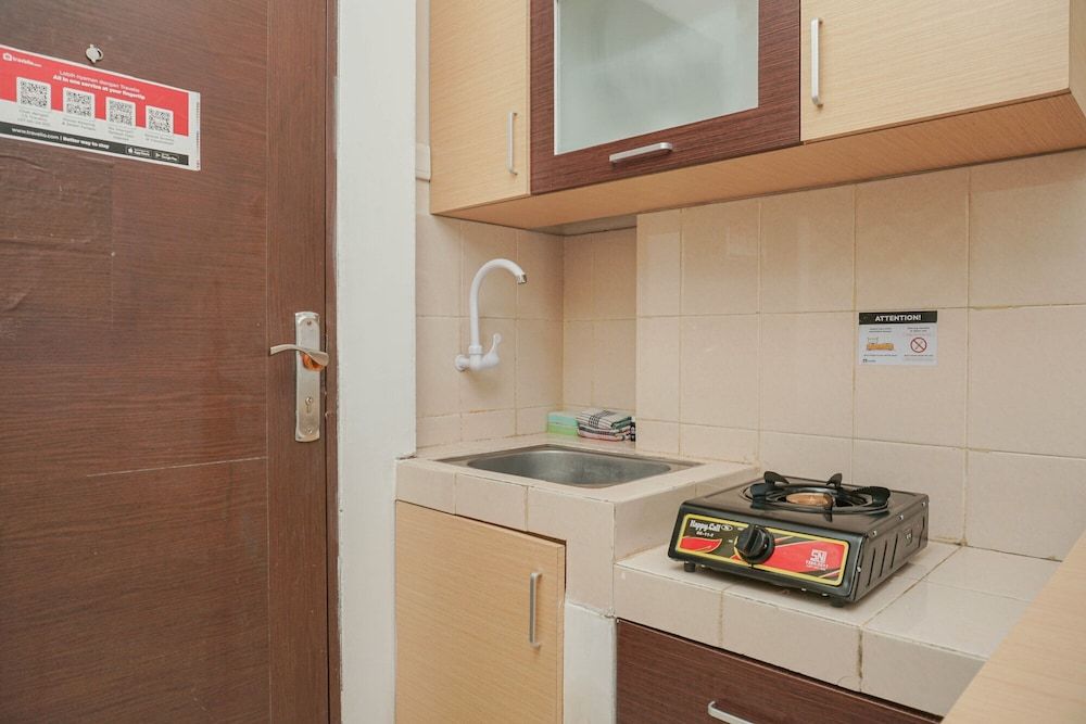 Strategic and Simply Studio Sunter Park View Apartment Room 10