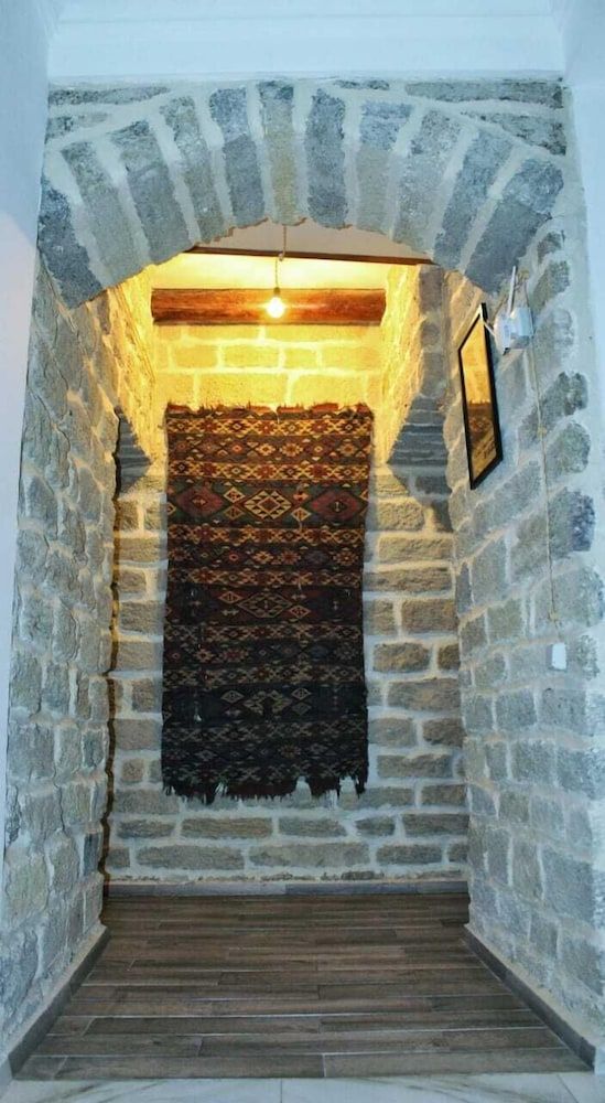 undefined Antique Hotel Old Town 9