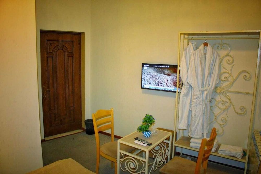 undefined Antique Hotel Old Town 10