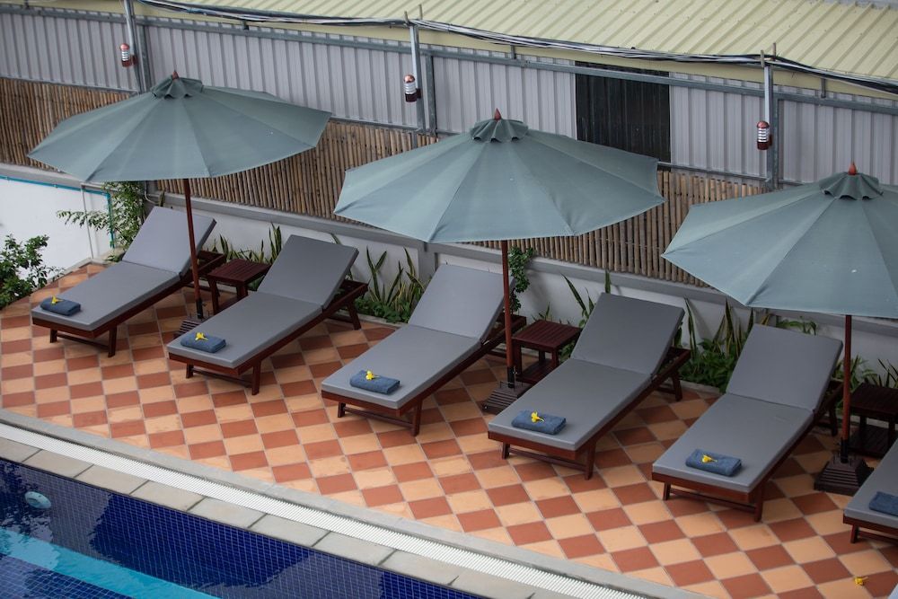 undefined Botoum Hostel 6