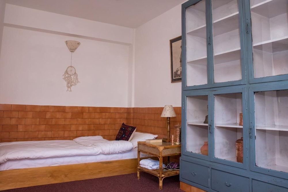 undefined Tembas House 9