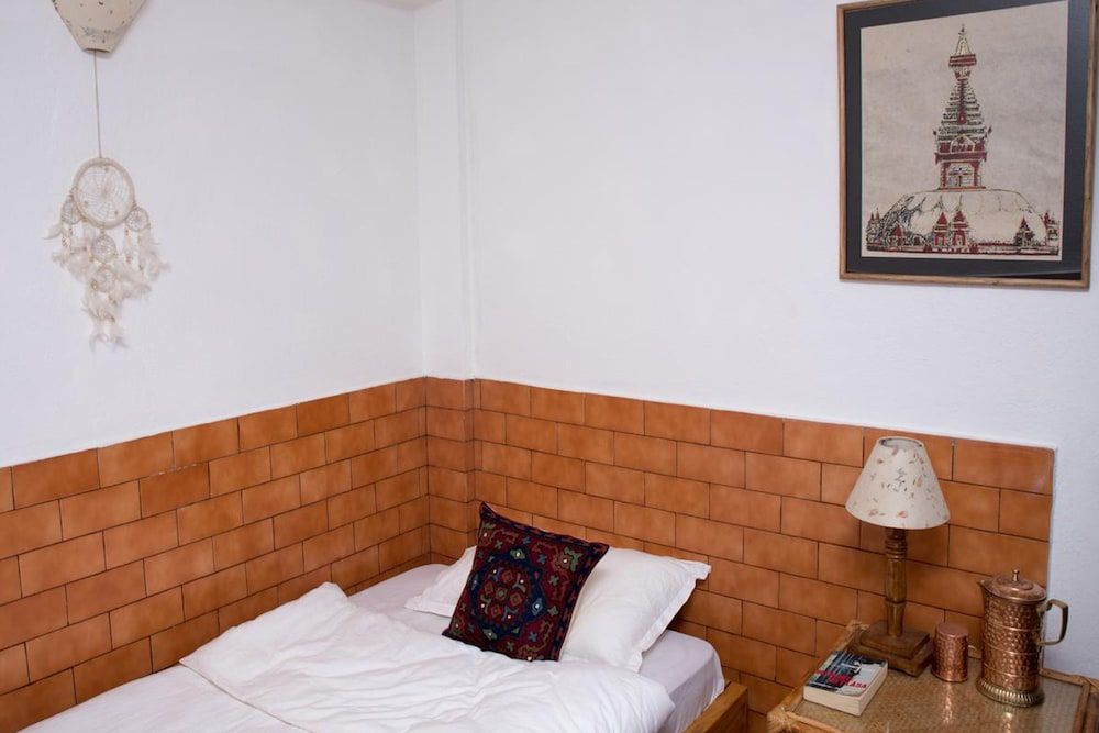 undefined Tembas House 8