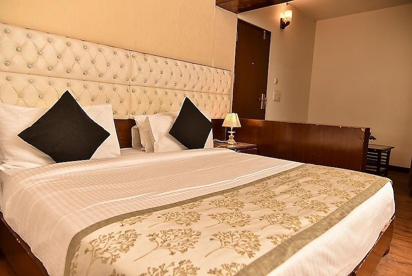 undefined Hotel Park Well 2