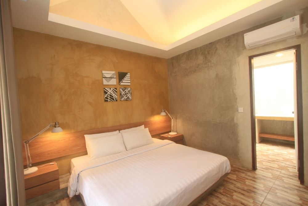 undefined Triple Tree Villa 5