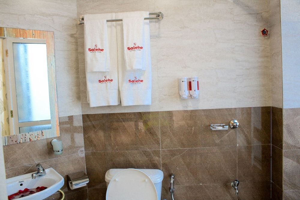 Salehe Safaris Hotel Standard Single Room 19