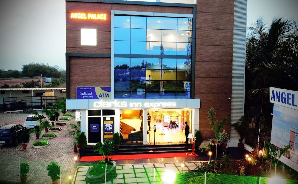 Clarks Inn Express Sirkazhi
