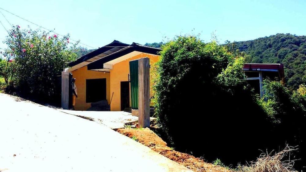 undefined Windy Hills Holiday Bungalow 4