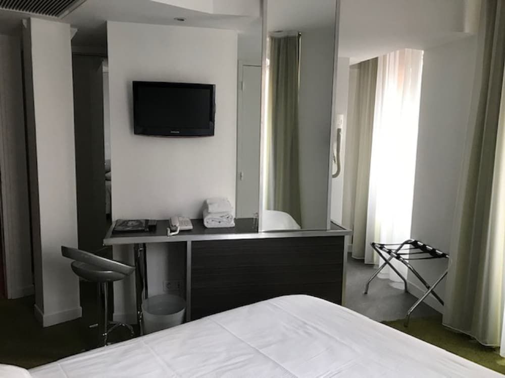 Hôtel Le Cousture Double Room Single Use 4