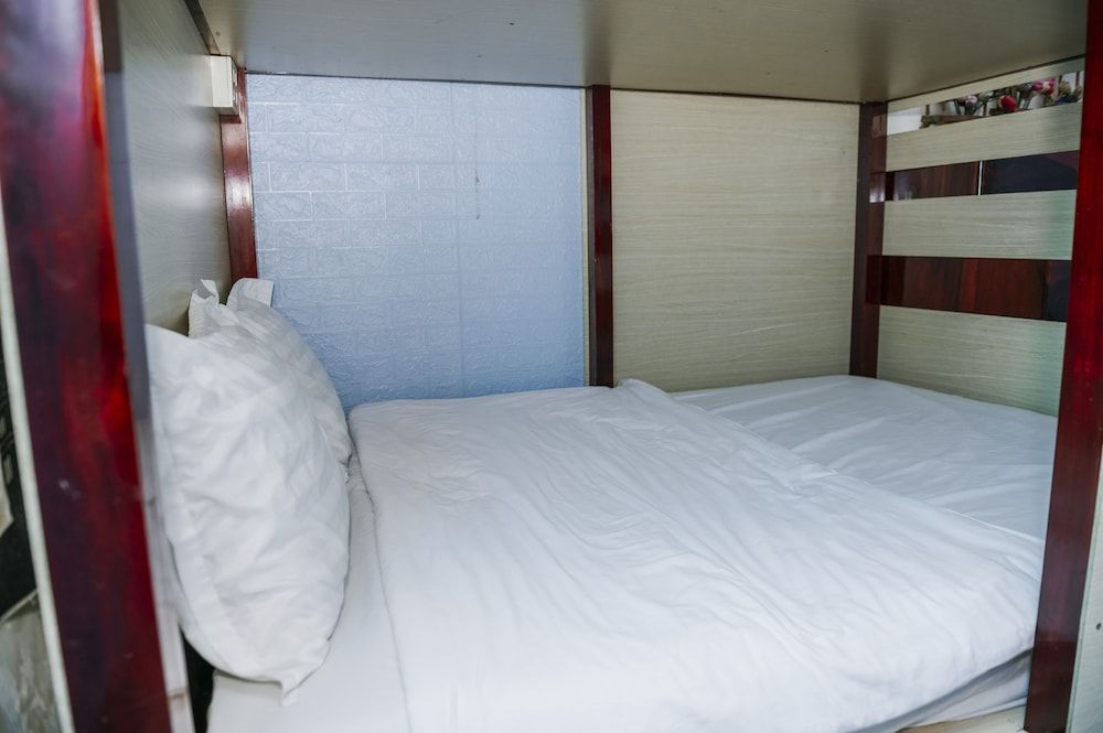 Bui Hostel Bed in 4-person mixed Dormitory Room