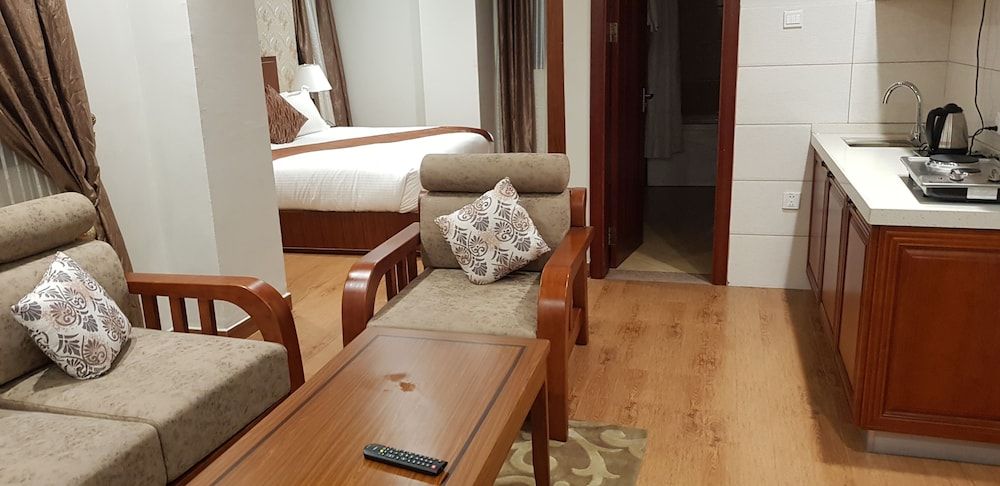 undefined Mosy Hotel 2