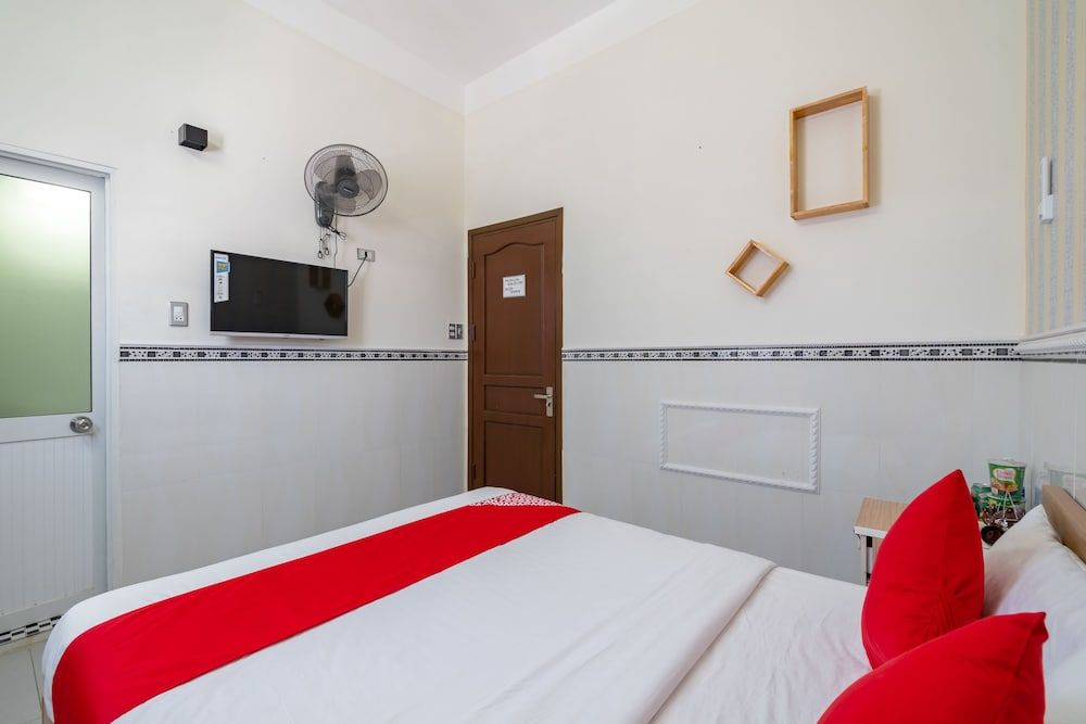 OYO 238 Luxury Motel Superior Double Room 3