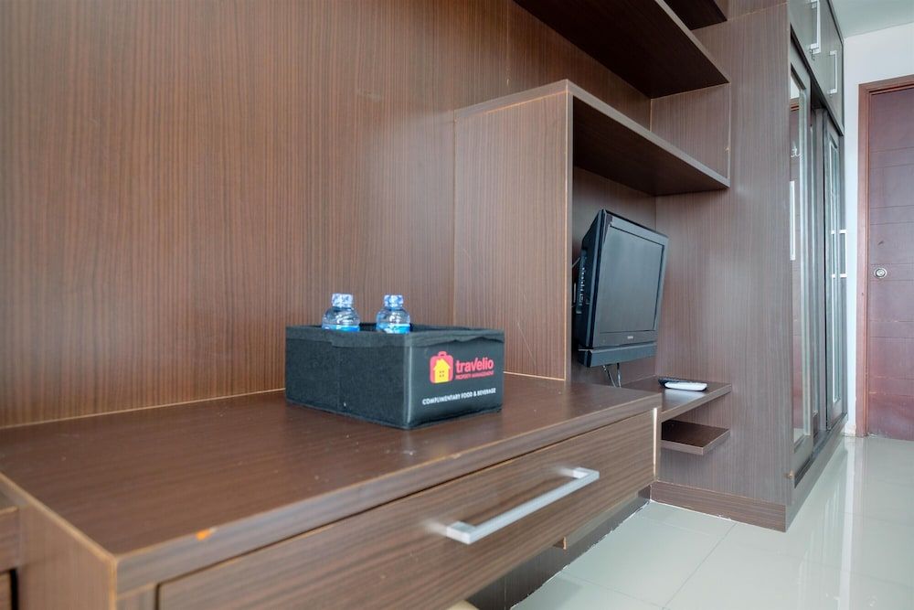 undefined Comfort And Homey Studio Apartment At Mangga Dua Residence 3