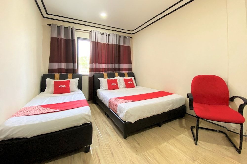 Hotel O Bayu Sintok Motel Deluxe Triple Room 3