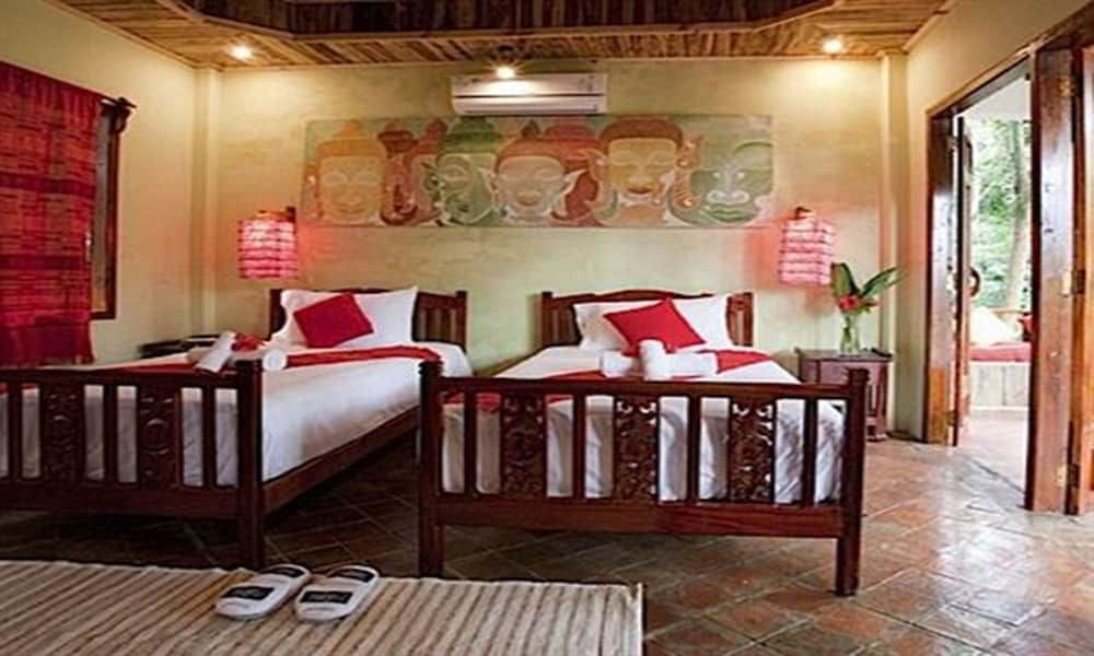 Zen Namkhan Boutique Resort Superior Room, Mountain View 4