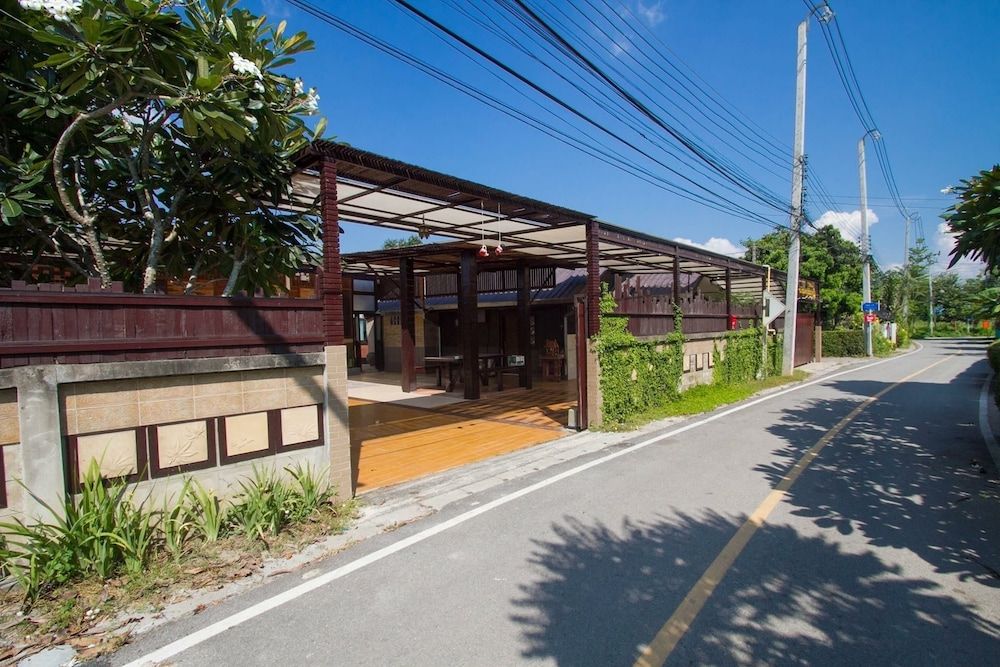 undefined Wiang Kum Kam Resort 6