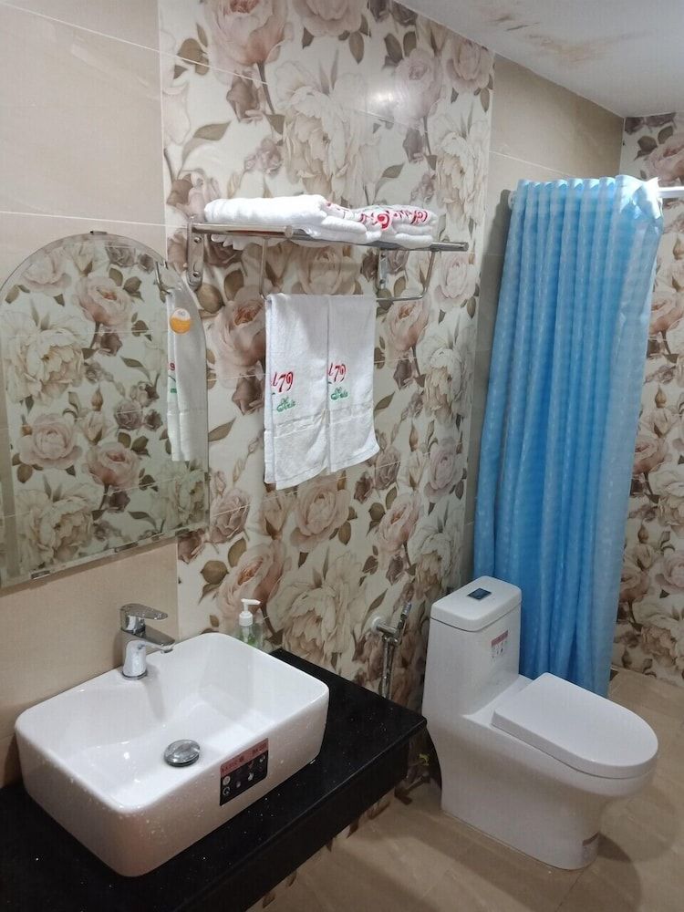 Hotel Van Xuan 79 Single Room 7