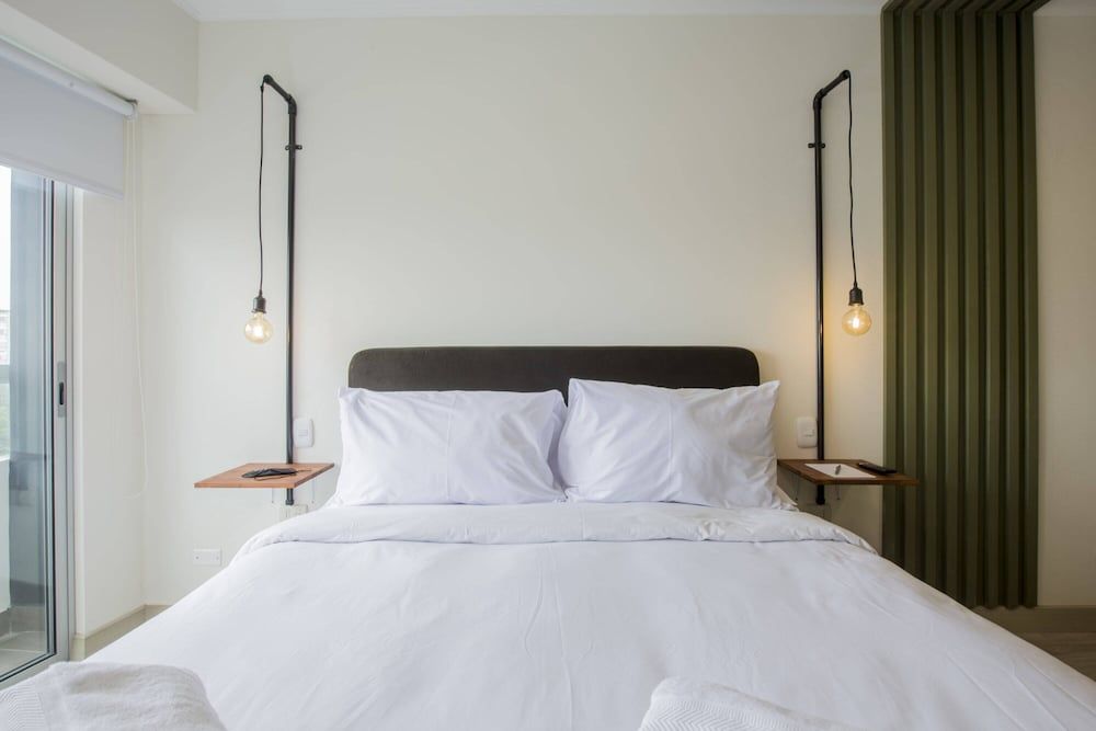Loft (1010)