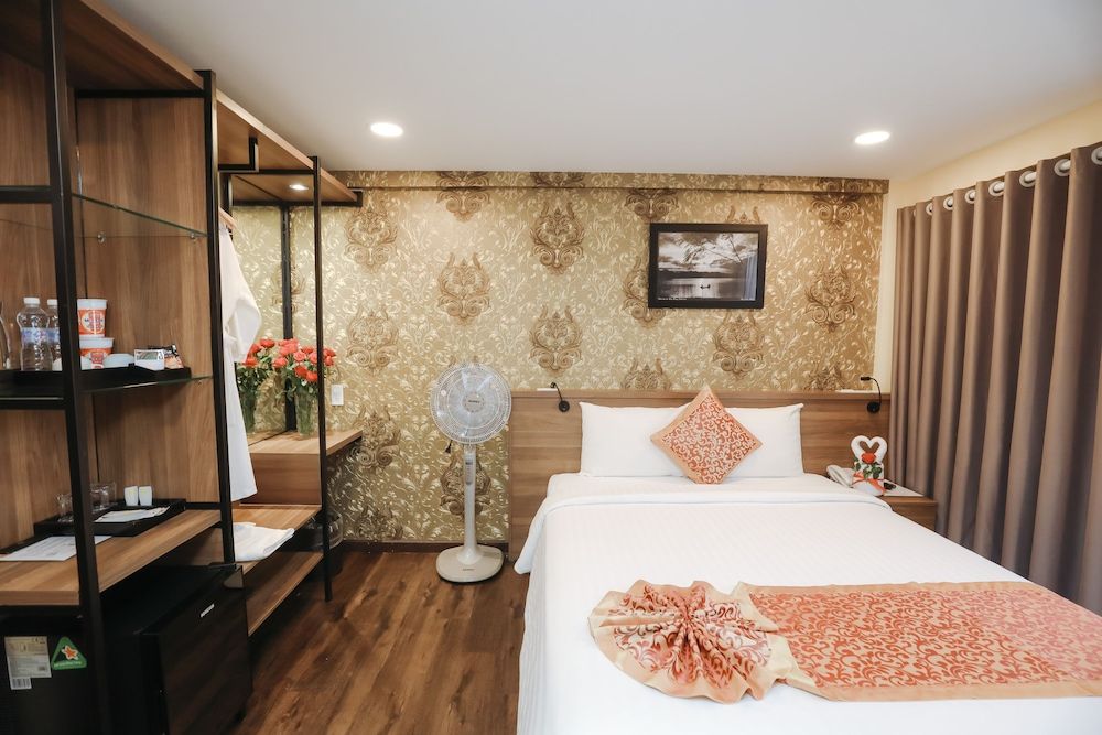 undefined Minh Phát Dallas Hotel 8