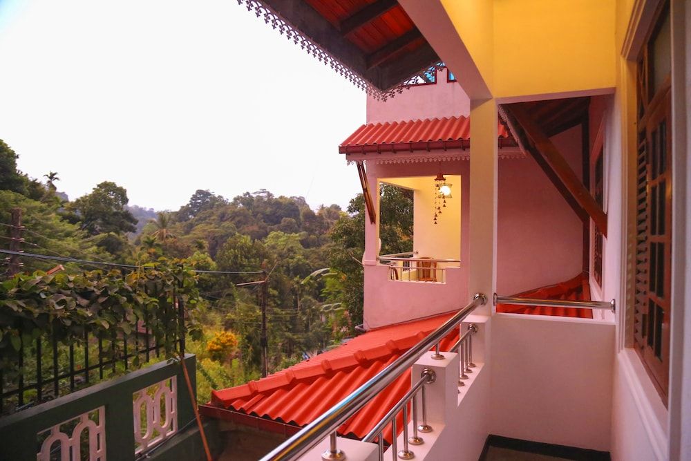 undefined Heavens gate 2