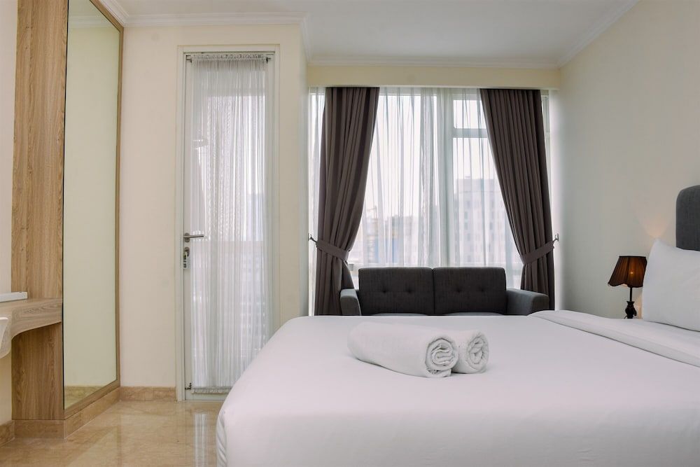 undefined Cozy Living Studio Apartment at Menteng Park