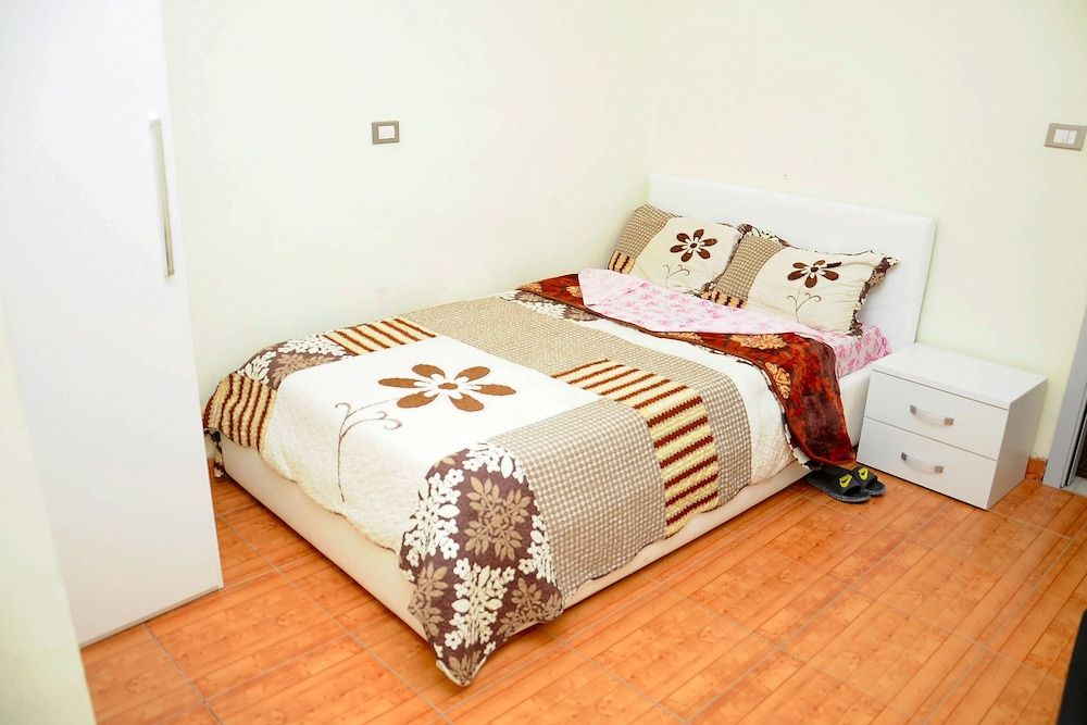 undefined Dire Guest House 2