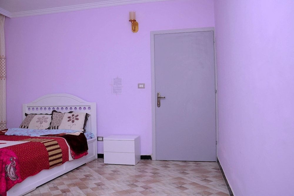 undefined Dire Guest House 10