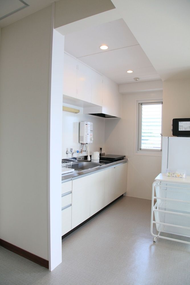 Guest Living Mu Nanki Shirahama - Hostel Apartment, Non Smoking, Ocean View 2