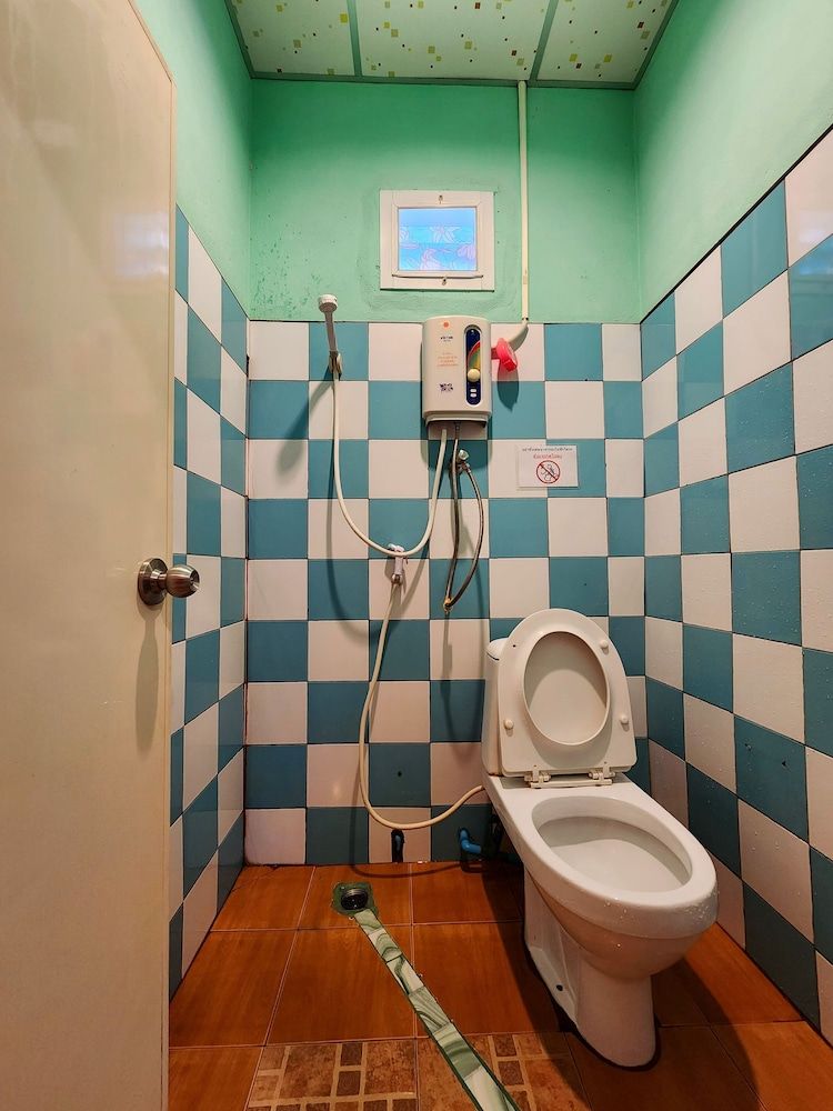 Ingpha Room for rent