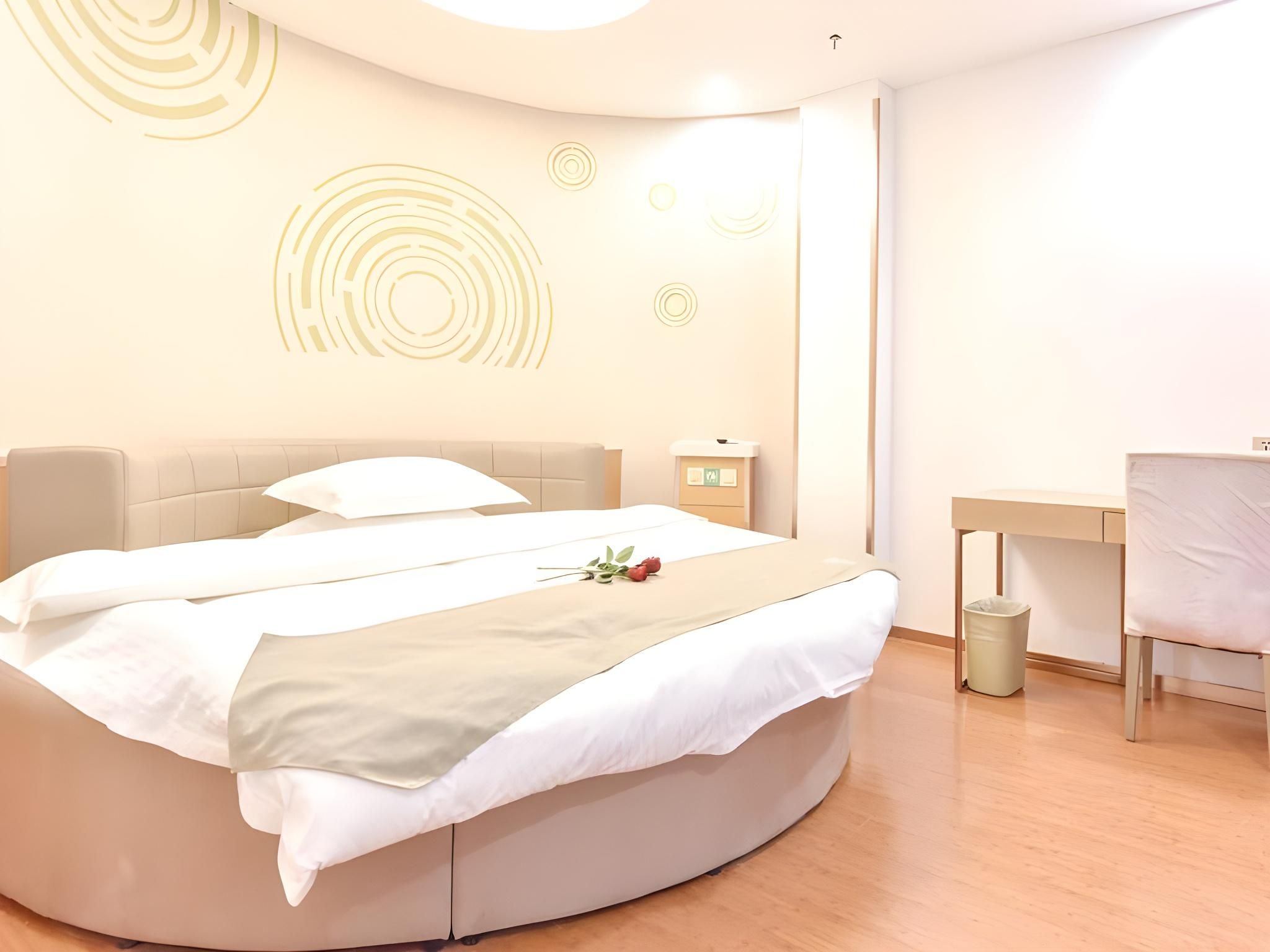 GreenTree Inn Kaifeng Jinming District Jinming Square Little Song City Hotel Superior 1 Queen