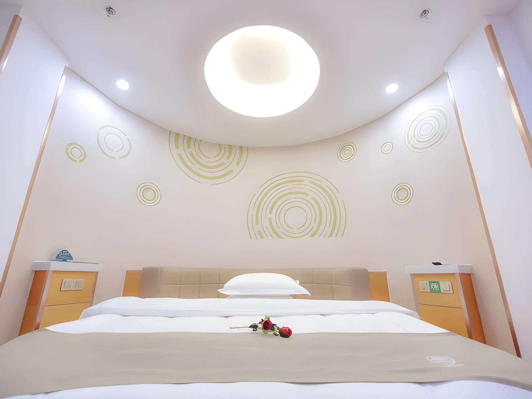 GreenTree Inn Kaifeng Jinming District Jinming Square Little Song City Hotel Superior 1 Queen 2