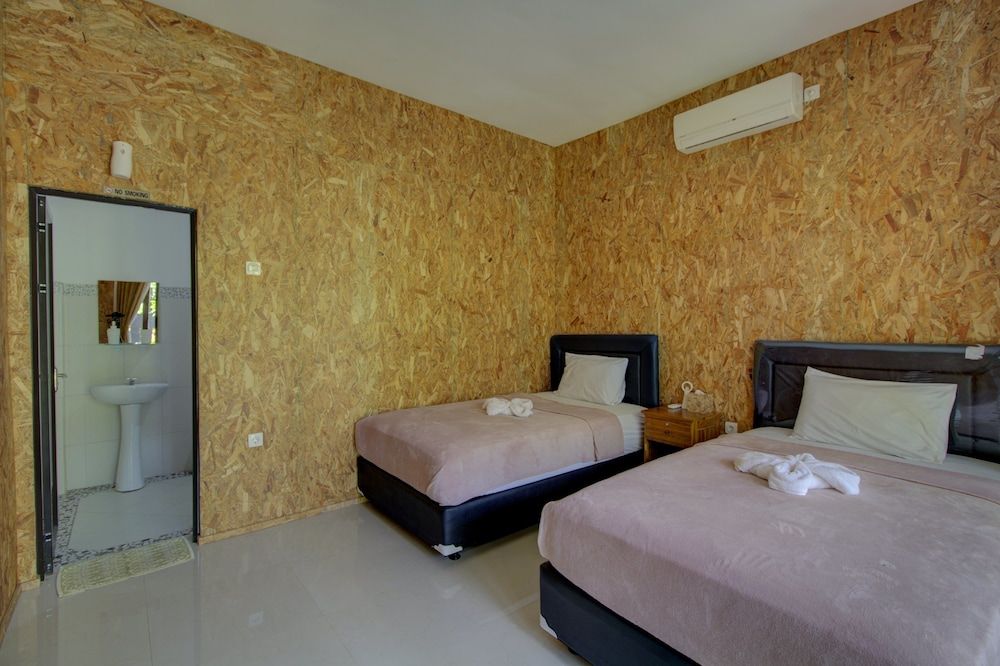 undefined Linas Villas