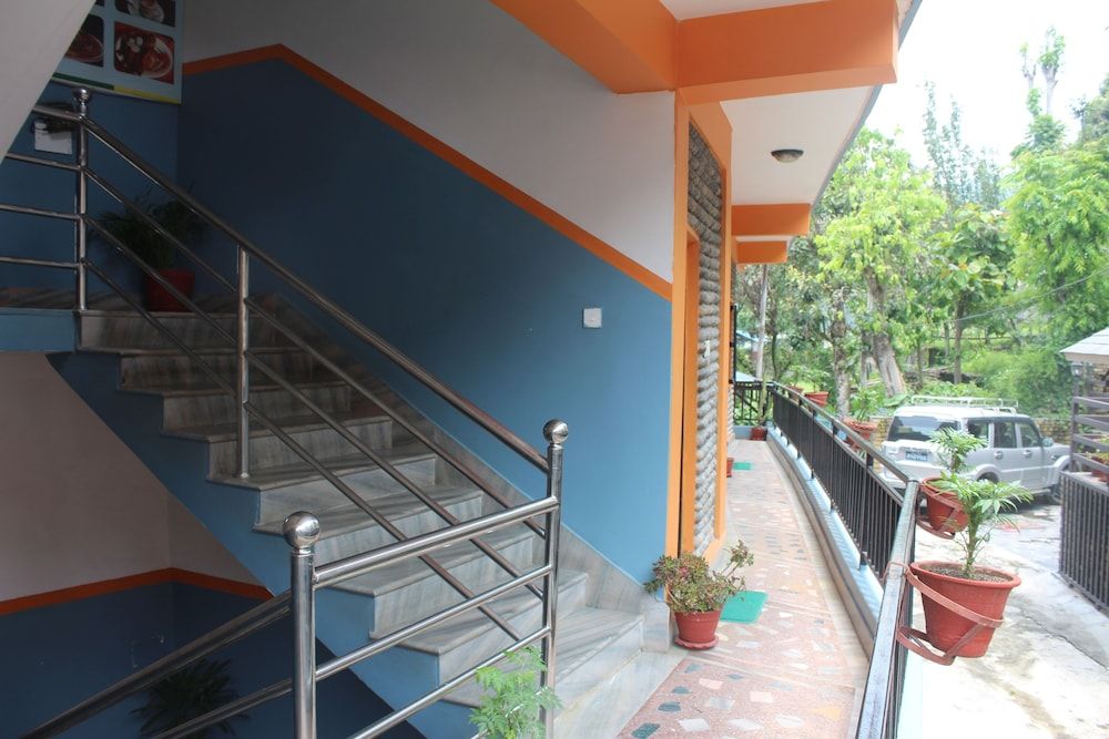 Hotel Direction Pokhara Classic Twin Room, 1 Bedroom, Lake View 2