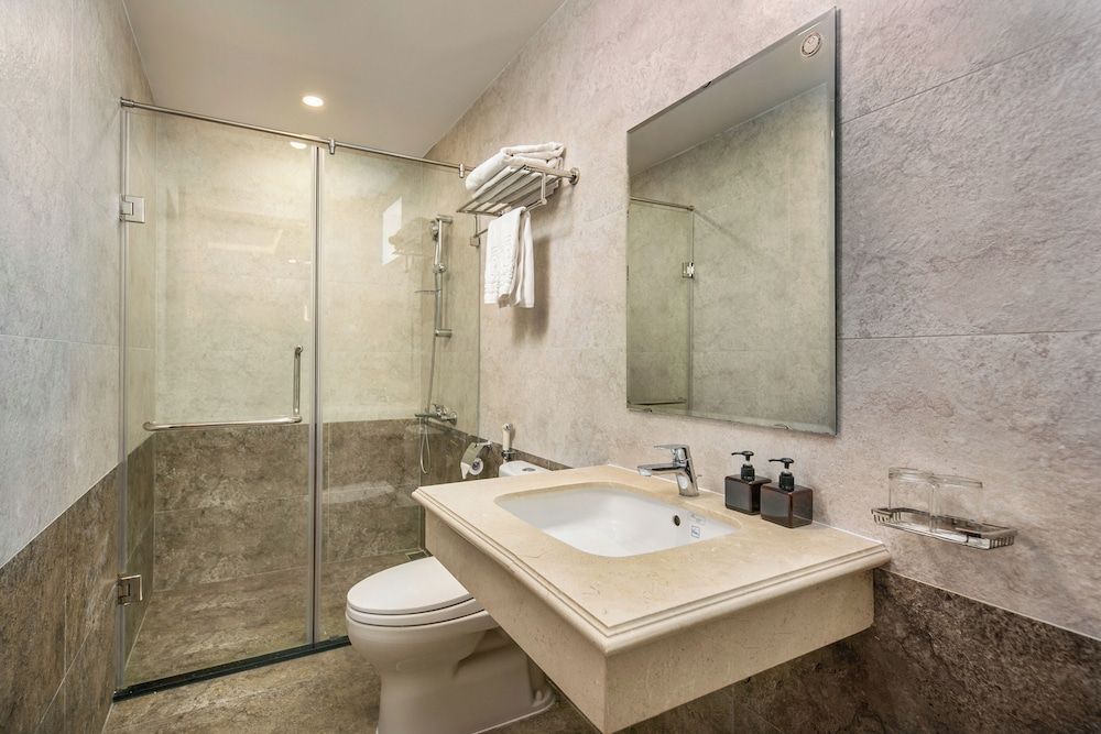 Prague Hotel Deluxe Family 4