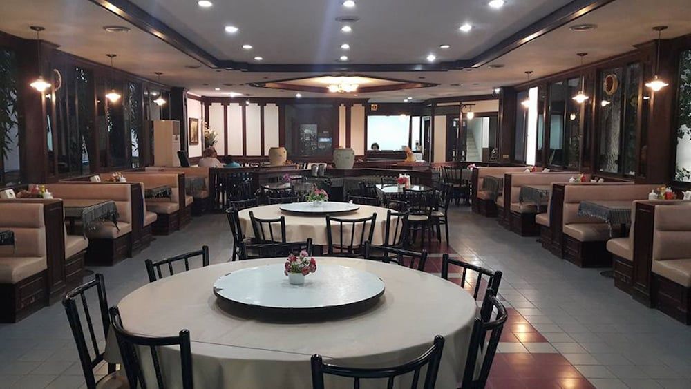 undefined Phuphaya Hotel 7