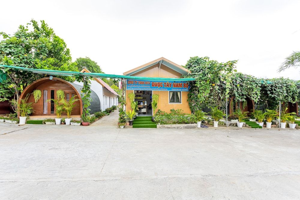 undefined Linh Dan Bungalow 6