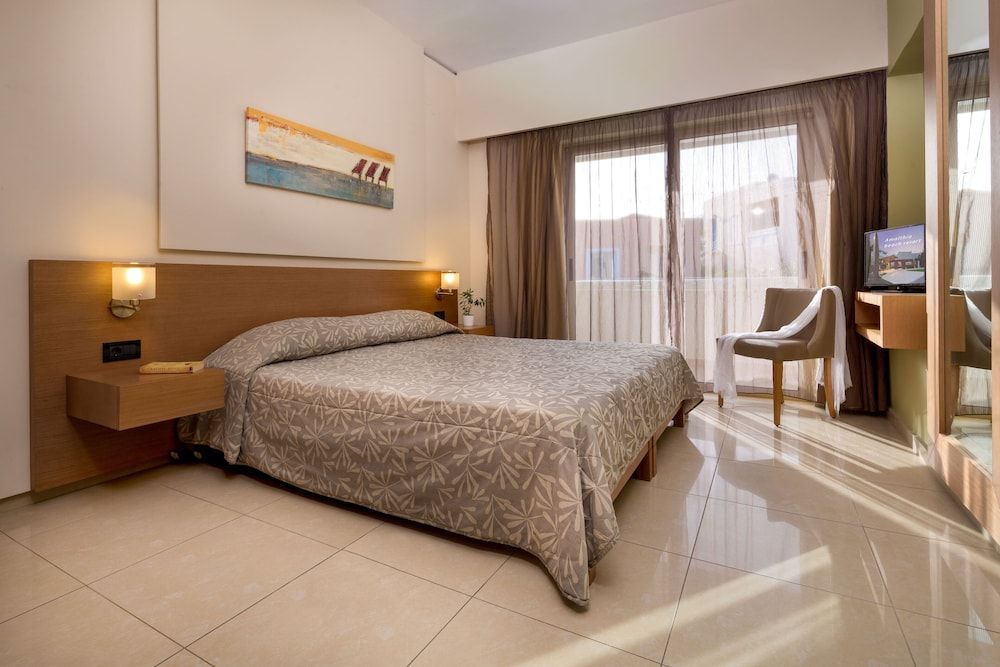 Junior Suite, Garden View
