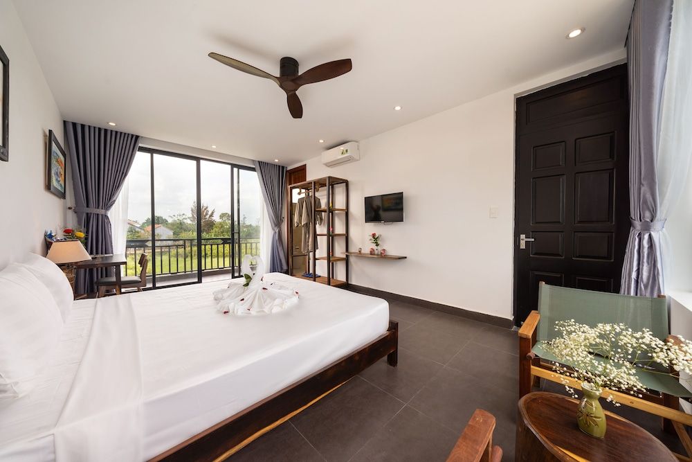 undefined Boat House Riverside Homestay 6