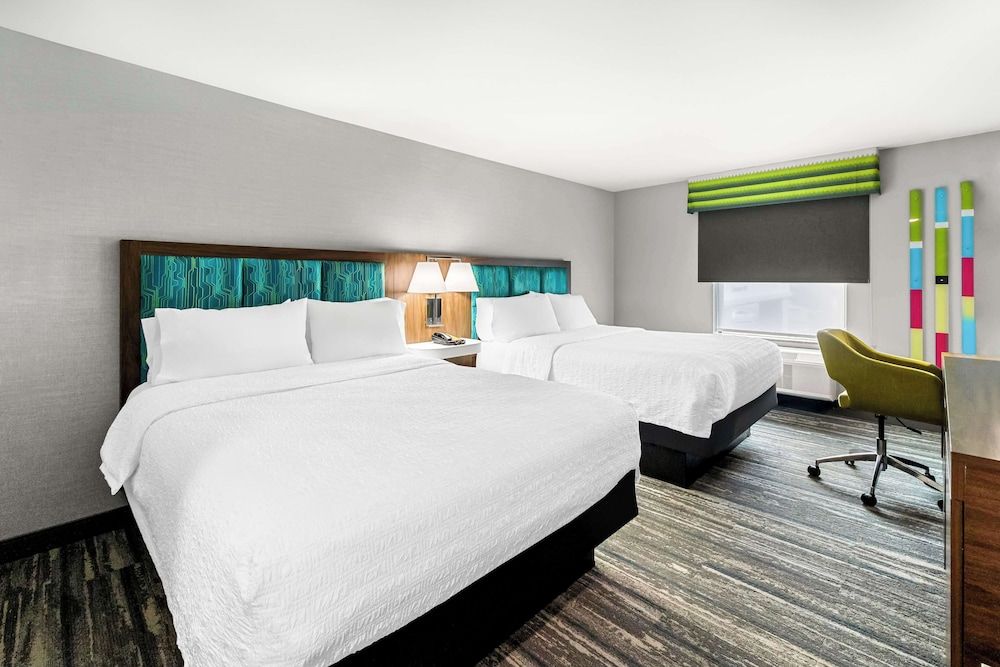 Room, 2 Queen Beds, Non Smoking