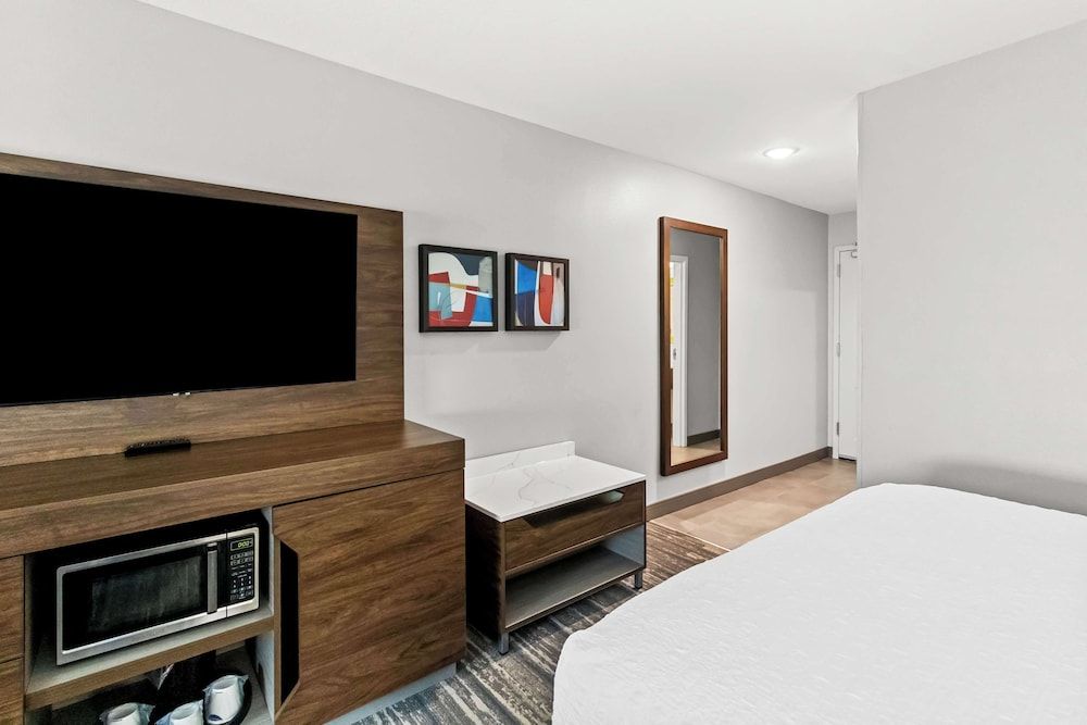Room, 2 Queen Beds, Non Smoking