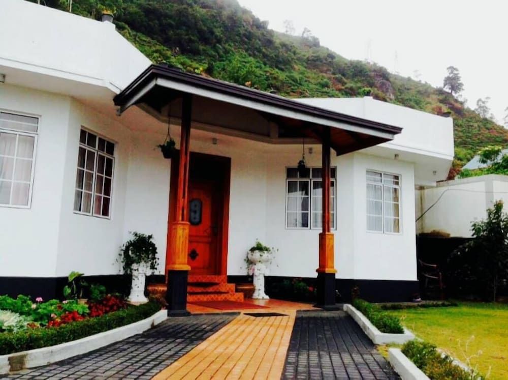 undefined V & V Residence