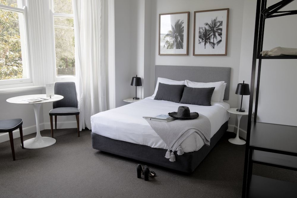 St Marks Randwick Superior Queen Suite, 1 Queen Bed 3