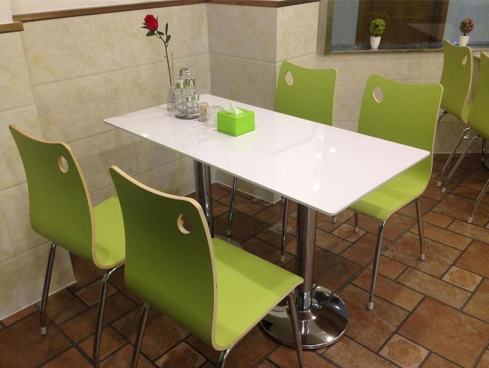 undefined Vatica Shanghai Jiading District Anting Metro Station Volkswagen Factory Hotel 7