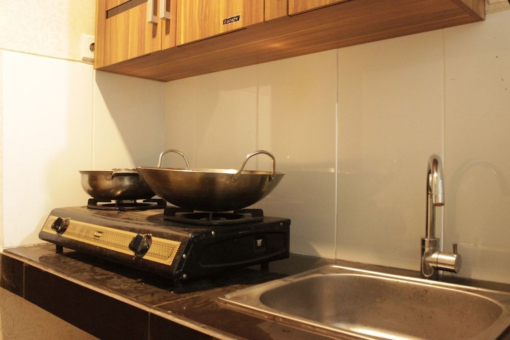 Spacious Studio Room at Gateway Pasteur Apartment near Exit Toll Pasteur
